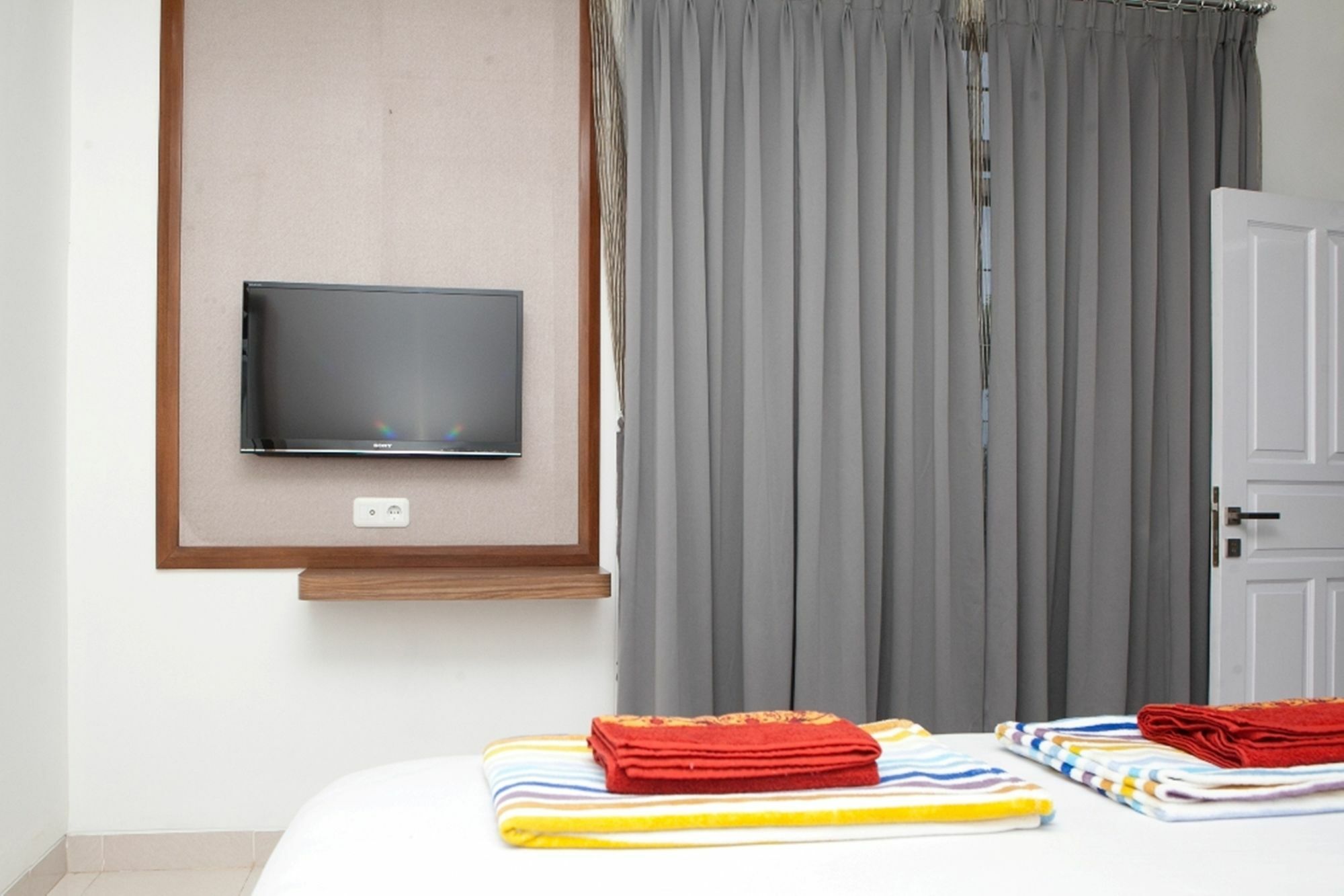 Reddoorz Plus Near Sukajadi 2 Bandung Dış mekan fotoğraf