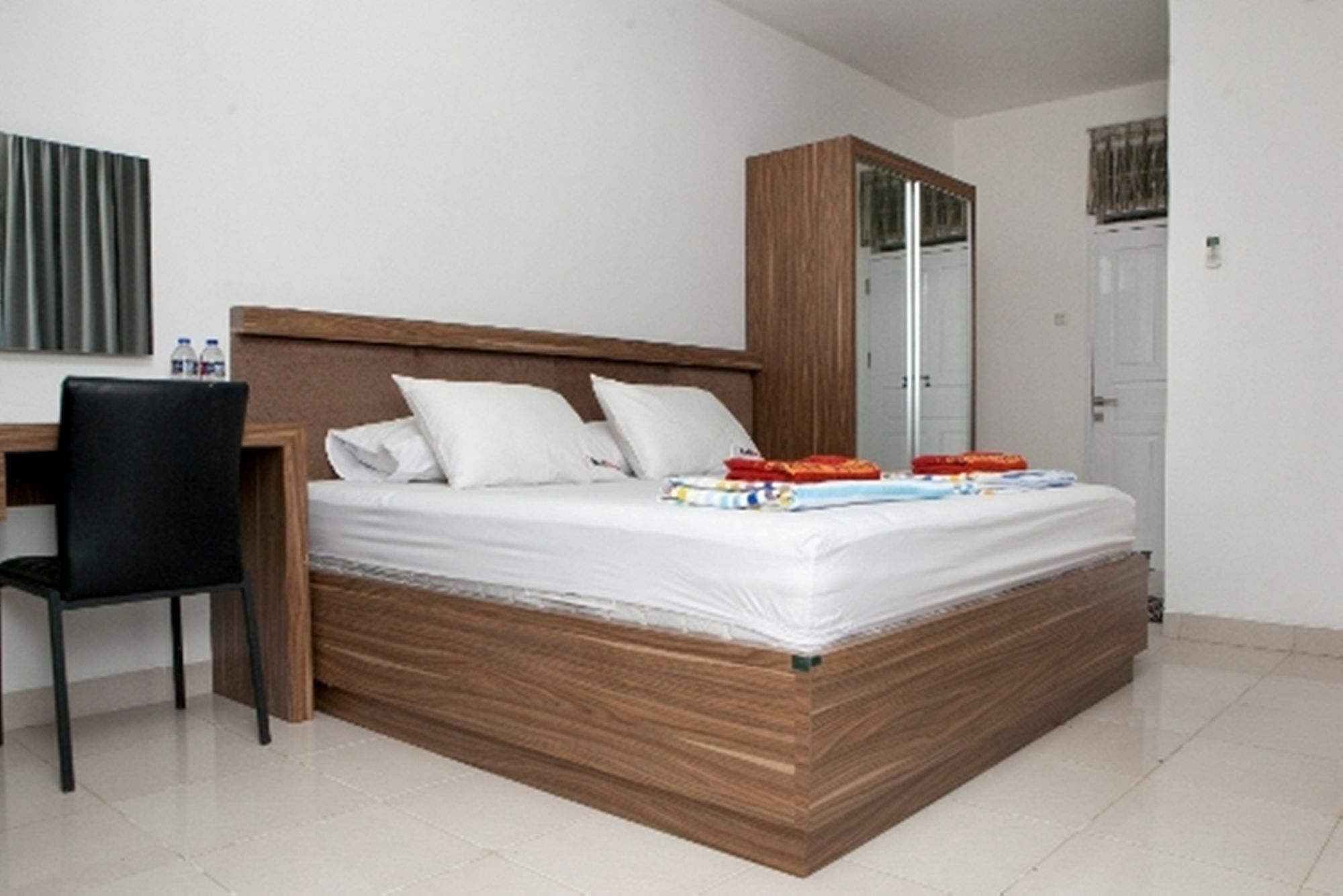 Reddoorz Plus Near Sukajadi 2 Bandung Dış mekan fotoğraf