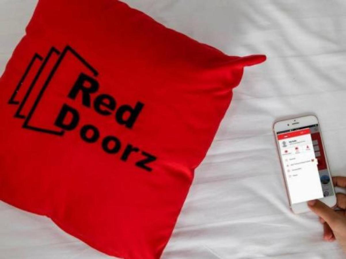 Reddoorz Plus Near Sukajadi 2 Bandung Dış mekan fotoğraf